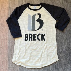 Breck 3/4 sleeve tee like new